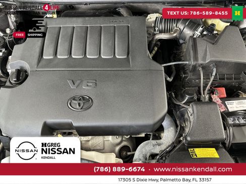 Used 2016 Toyota Avalon Limited w/ Toyota Safety Sense Package image 32