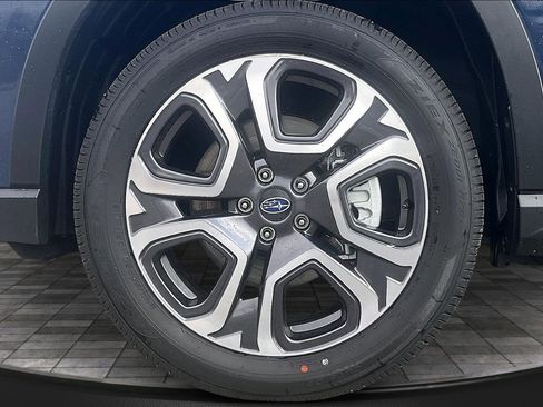 New 2025 Subaru Ascent Touring w/ Popular Package #2 image 11