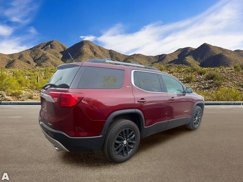 Used 2018 GMC Acadia SLT image 4