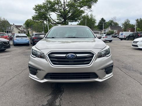 Used 2018 Subaru Legacy 2.5i Premium AWD/4WD image 2