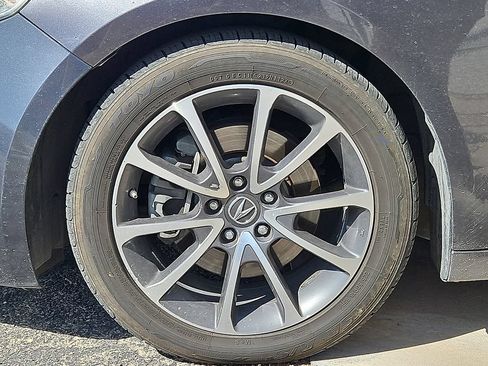 Used 2016 Acura TLX V6 FWD image 4