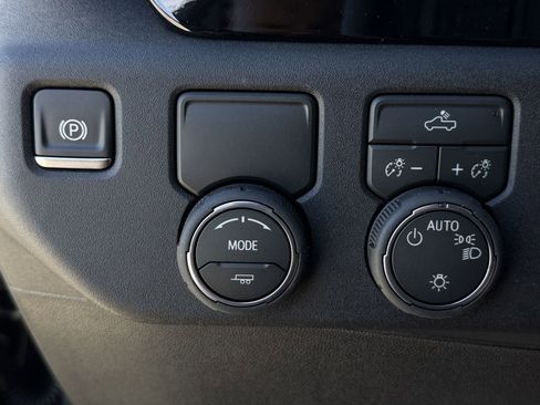 New 2026 Chevrolet Silverado 1500 LT w/ Leather Package image 20