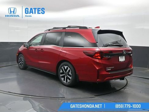 New 2026 Honda Odyssey EX-L image 8