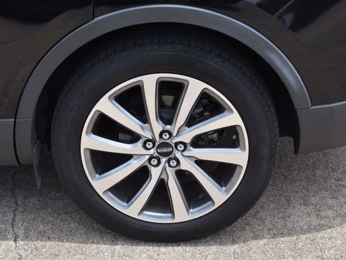 Used 2019 Lincoln Nautilus Select FWD image 14