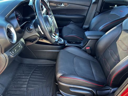 Certified 2022 Kia Forte GT image 18