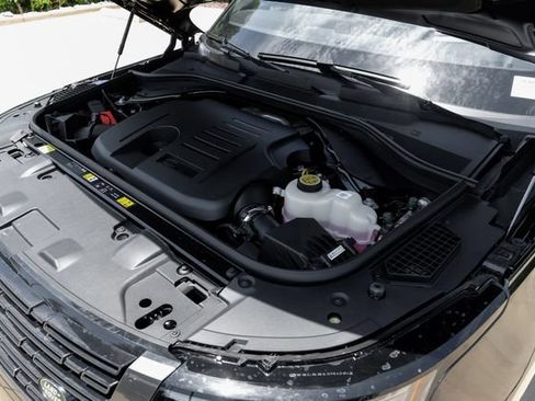 New 2026 Land Rover Range Rover SE AWD/4WD image 60