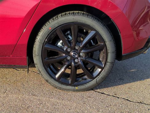 New 2026 MAZDA MAZDA3 2.5 S Hatchback w/ Premium Pkg image 13
