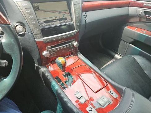 Used 2012 Lexus LS 460 w/ Luxury Value Edition image 3