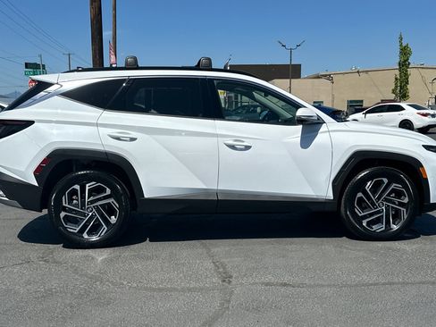 New 2026 Hyundai Tucson Limited AWD/4WD image 3