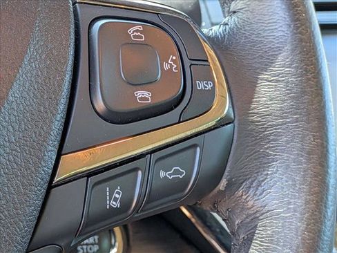 Used 2017 Toyota Avalon XLE Premium FWD image 12