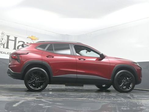 Used 2024 Chevrolet Trax ACTIV w/ Driver Confidence Package image 52