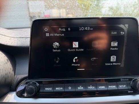 Used 2020 Kia Forte LXS FWD image 22