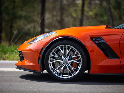 Used 2019 Chevrolet Corvette Z06 RWD image 10