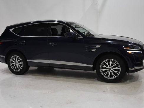 Used 2024 Genesis GV80 2.5T image 3