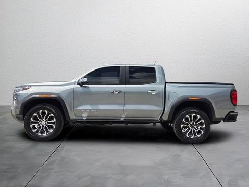 Used 2024 GMC Canyon Denali AWD/4WD image 2
