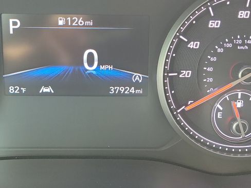 Used 2022 Hyundai Santa Fe SEL AWD/4WD image 25