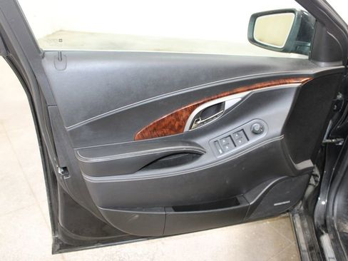 Used 2010 Buick LaCrosse CXS w/ Touring Package image 34