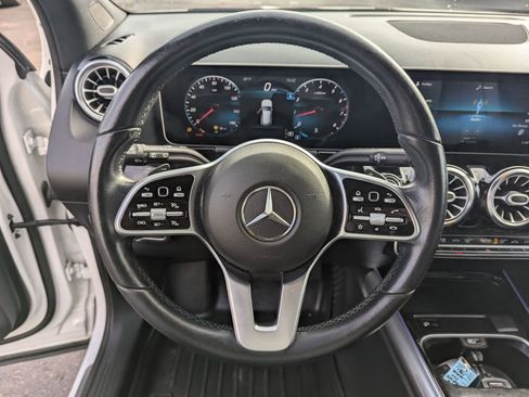 Used 2021 Mercedes-Benz GLA 250 GLA 250 image 12