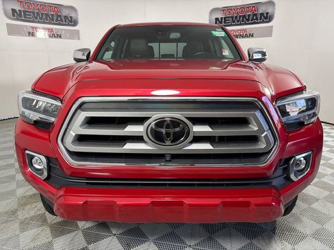 Used 2023 Toyota Tacoma Limited image 10
