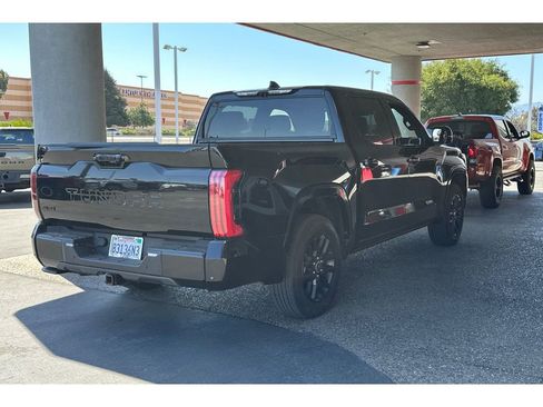 Used 2023 Toyota Tundra Platinum w/ Advanced Package AWD/4WD image 5