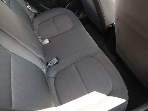 Used 2016 Kia Soul FWD image 15