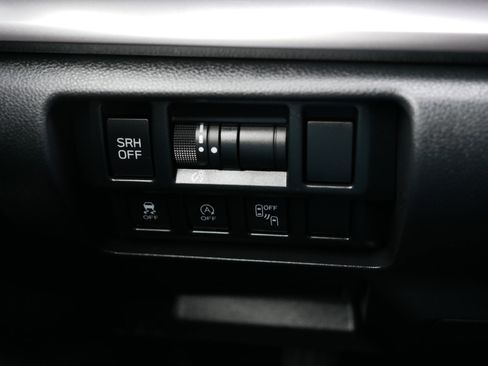 Used 2023 Subaru Crosstrek 2.5i Limited w/ Moonroof Package image 26