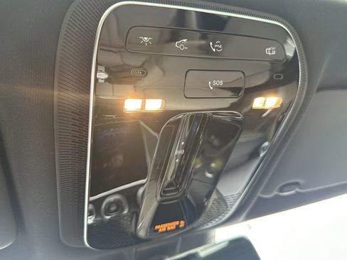 Certified 2025 Mercedes-Benz C 300 Sedan image 33