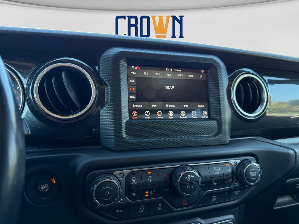 Used 2021 Jeep Wrangler Unlimited Sahara AWD/4WD image 14