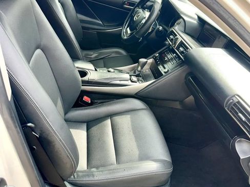 Used 2017 Lexus IS 200t w/ Navigation System Package RWD image 15