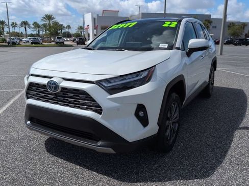 Certified 2022 Toyota RAV4 Limited AWD/4WD image 8