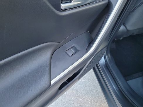Used 2024 Toyota RAV4 XLE image 12