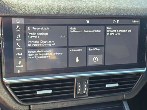 Used 2019 Porsche Cayenne AWD/4WD image 15