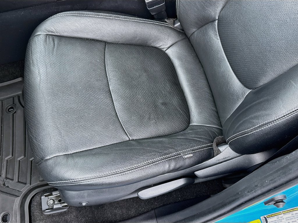 Used 2019 Toyota RAV4 XLE FWD image 24
