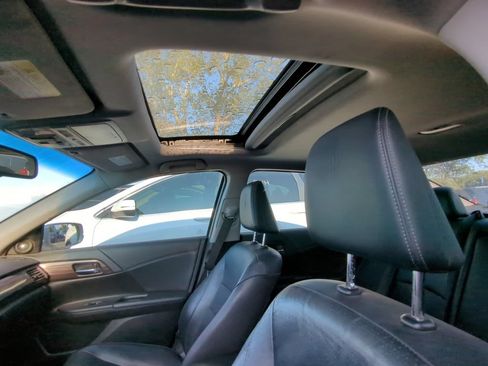 Used 2016 Honda Accord EX-L image 7