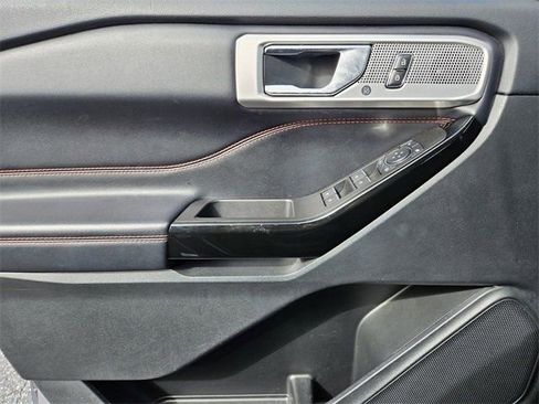 Used 2022 Ford Explorer ST-Line RWD image 29