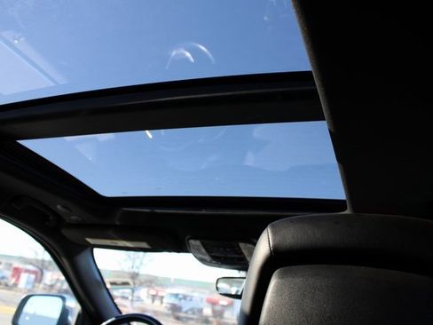 Used 2021 Jeep Grand Cherokee Limited w/ Luxury Group II image 28