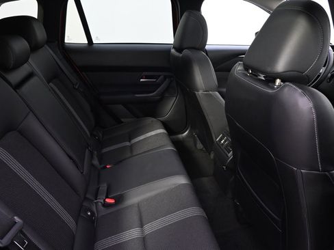 Certified 2025 MAZDA CX-50 AWD 2.5 S w/ Premium Package image 18