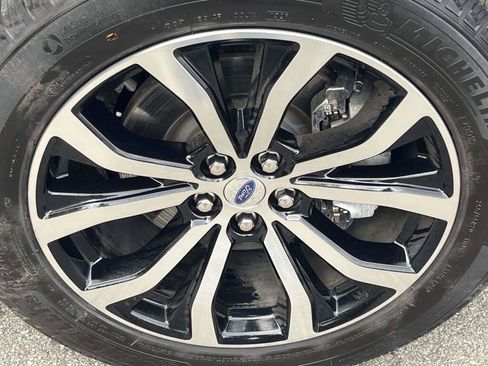 Certified 2026 Ford Explorer ST-Line AWD/4WD image 15
