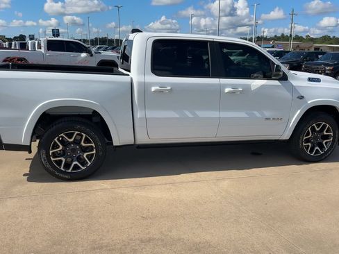 Used 2026 RAM 1500 Laramie w/ Laramie Southwest Edition AWD/4WD image 9
