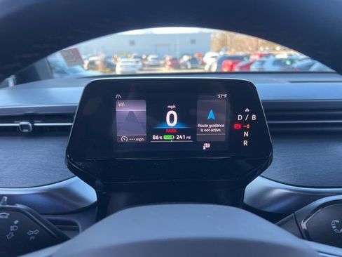 New 2025 Volkswagen ID. Buzz Pro S image 7