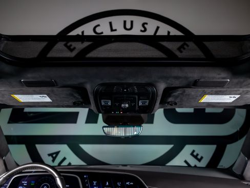 Used 2023 Cadillac Escalade Sport Platinum AWD/4WD image 10