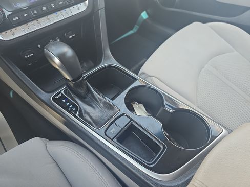 Used 2019 Hyundai Sonata SEL FWD image 23