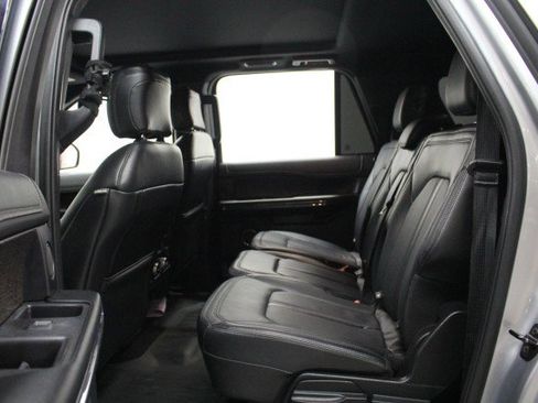 Used 2020 Ford Expedition Max Limited image 27