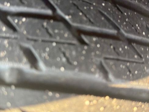 Used 2015 Ford Explorer XLT w/ Equipment Group 202B FWD image 36