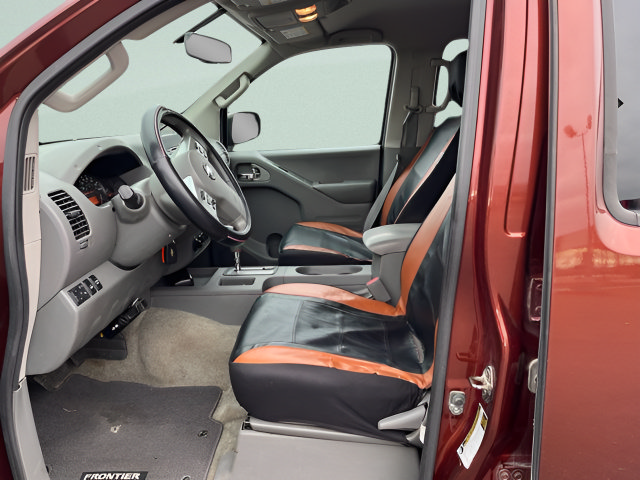 Used 2016 Nissan Frontier SV AWD/4WD image 8