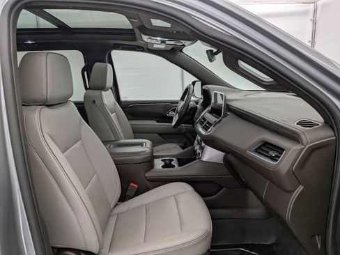 Certified 2024 GMC Yukon XL SLT image 25