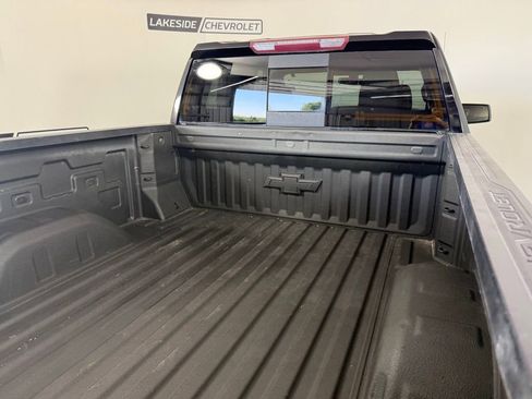 Used 2021 Chevrolet Silverado 1500 RST w/ Convenience Package II AWD/4WD image 11
