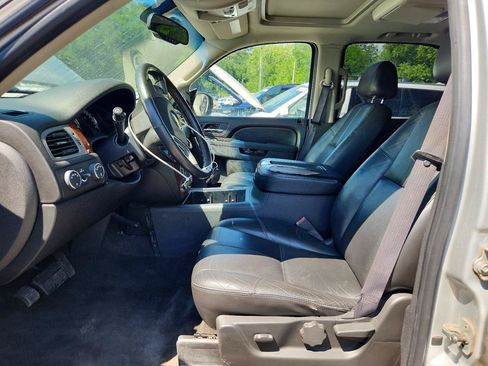 Used 2011 Chevrolet Tahoe 4WD Hybrid image 6