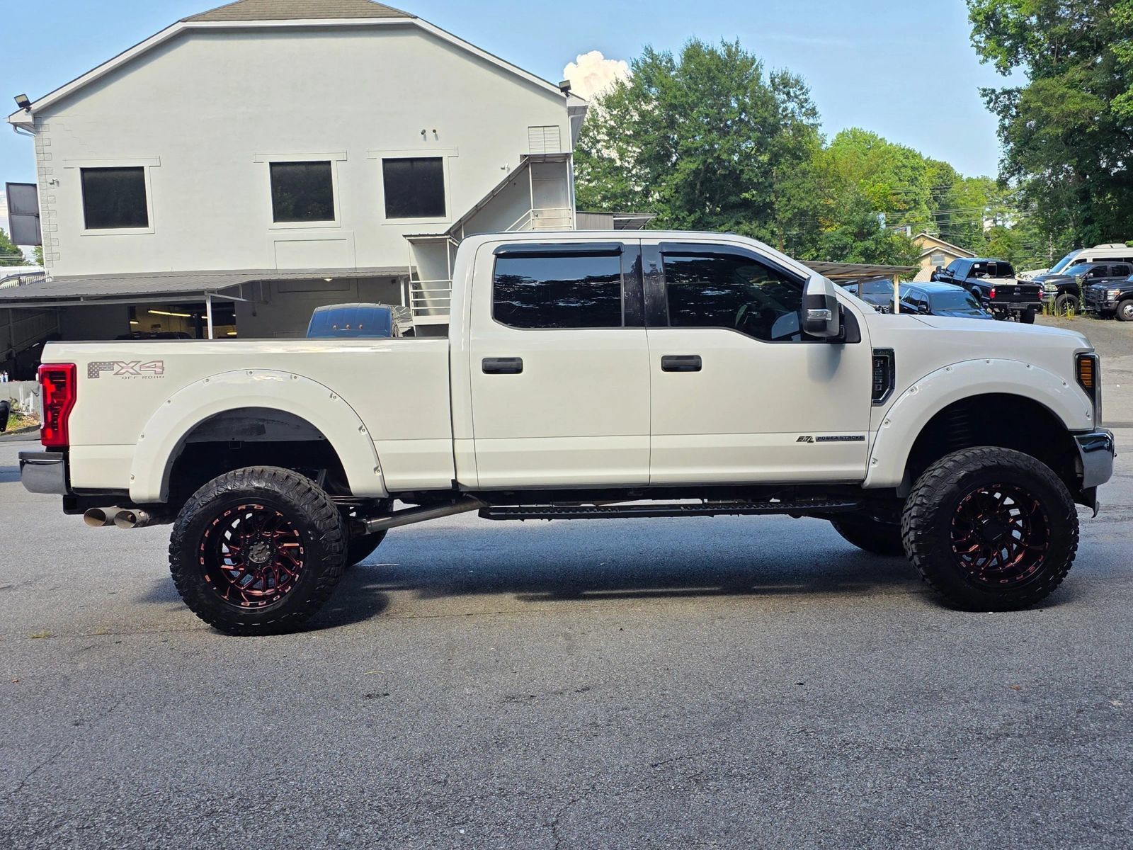 Used 2019 Ford F250 XLT AWD/4WD image 8