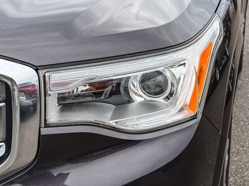Used 2017 GMC Acadia Denali w/ Technology Package FWD image 7